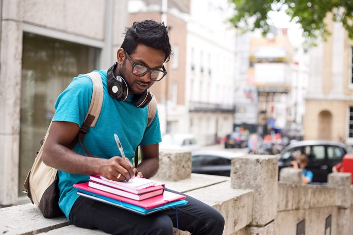 indian-students-in-Germany-696x464